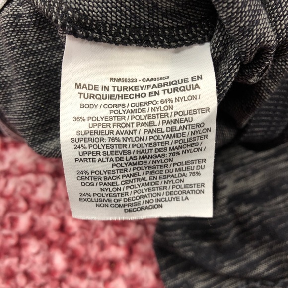 😊💕🌸 Host Pick 🌸💕😊 - Men’s Nike Pro Training Shirt - Picture 4 of 6